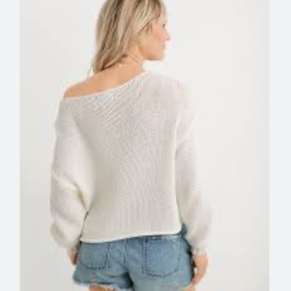 AERIE Women Bold & Cozy Off-Shoulder Knit Sweater in the color White | XXS